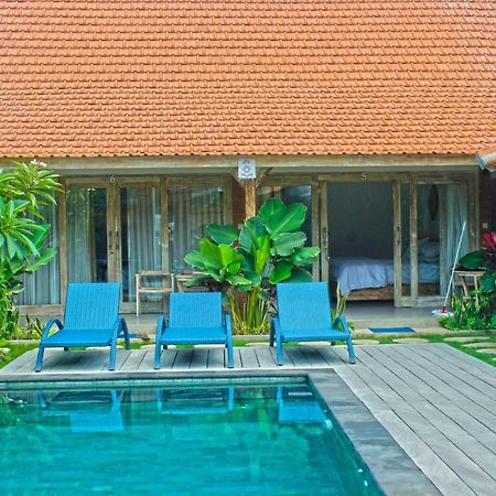 Devan Guest House Canggu Esterno foto