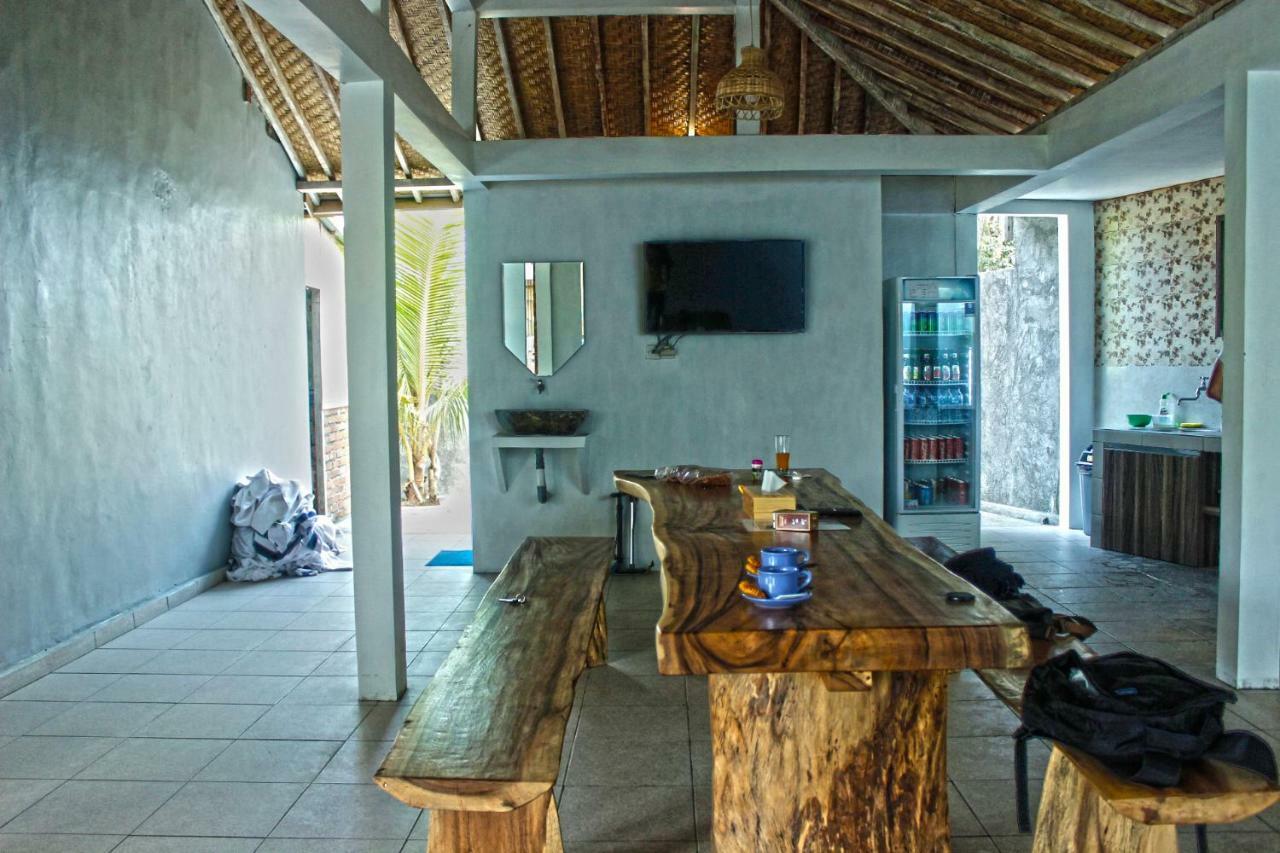 Devan Guest House Canggu Esterno foto